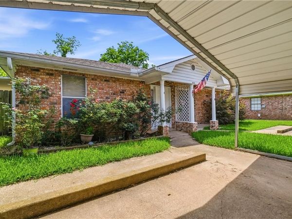 809 BROOKS Boulevard, Unit A, Alexandria, LA 71303