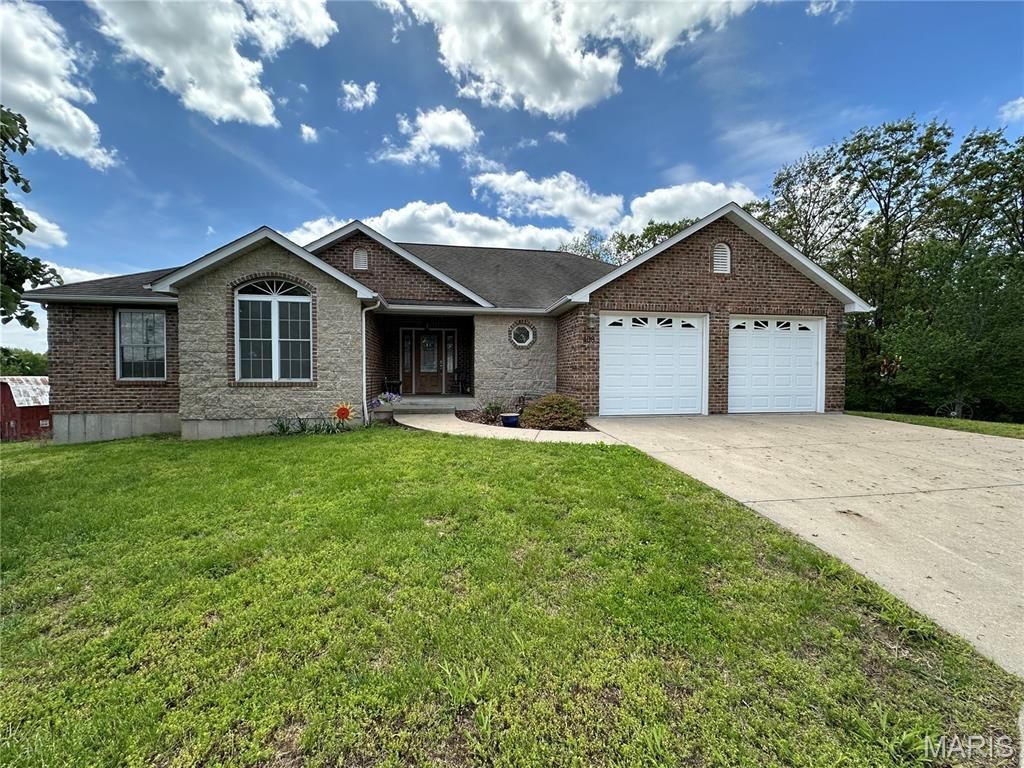 408 Ahr Strom Drive, Owensville, MO 65066 Main Photo