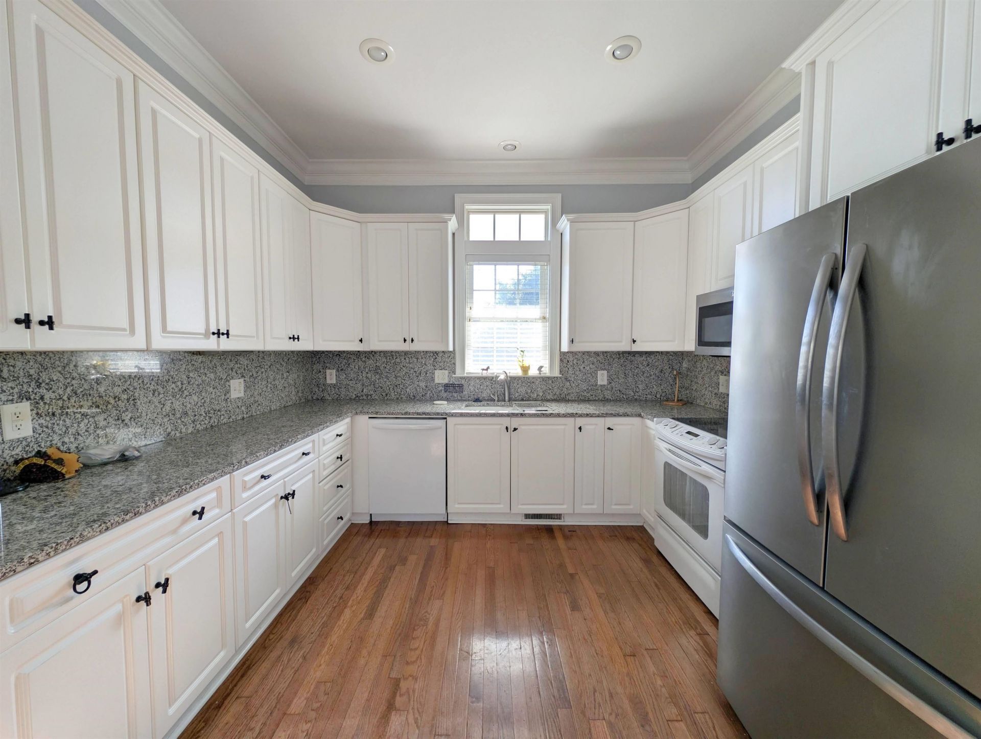 136 Cottage Ct.  Photo 10
