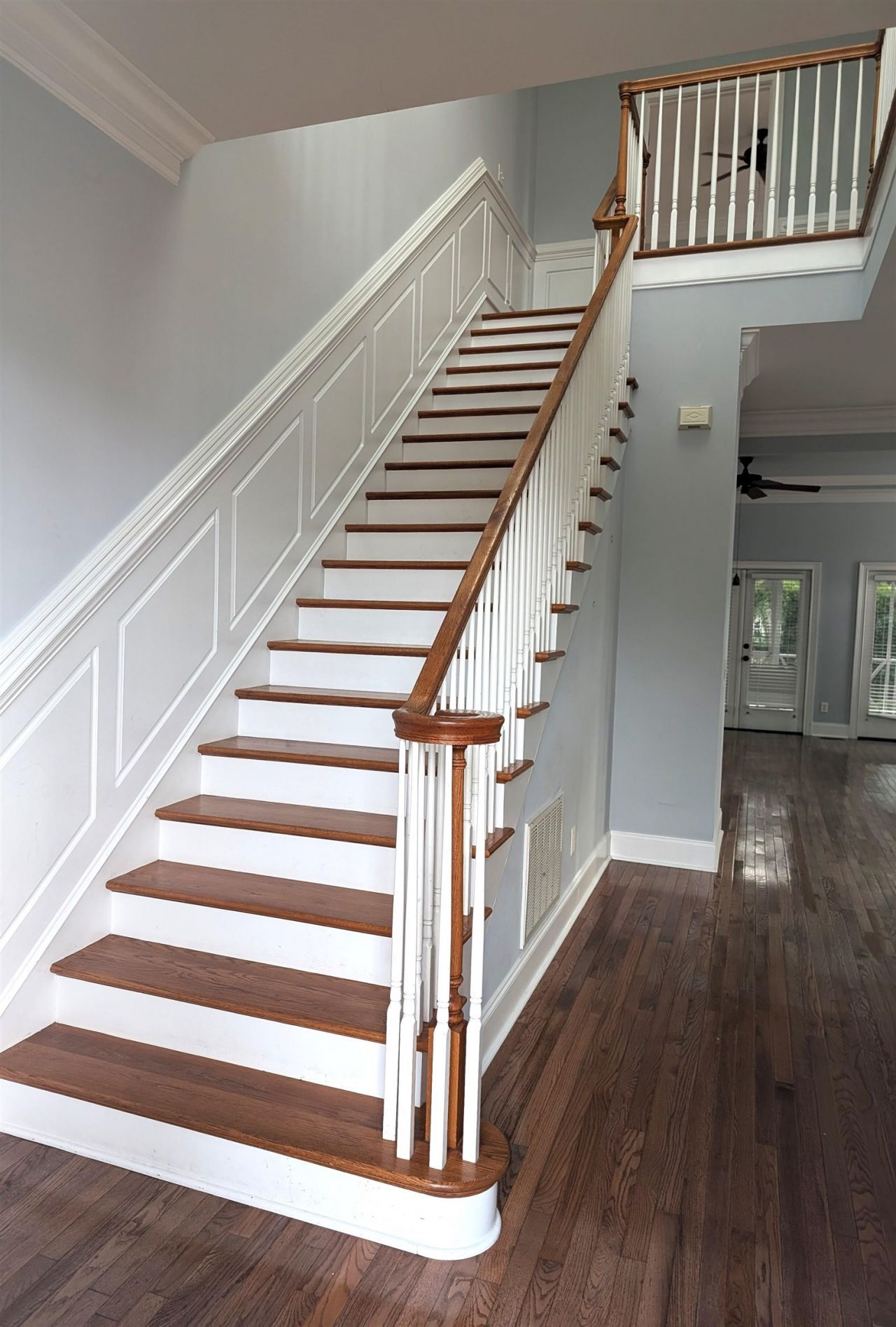 136 Cottage Ct. Photo 23