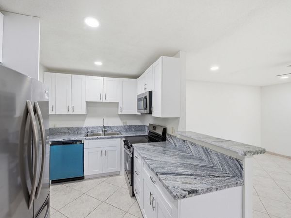 28 Seville 'b', Delray Beach, FL 33446