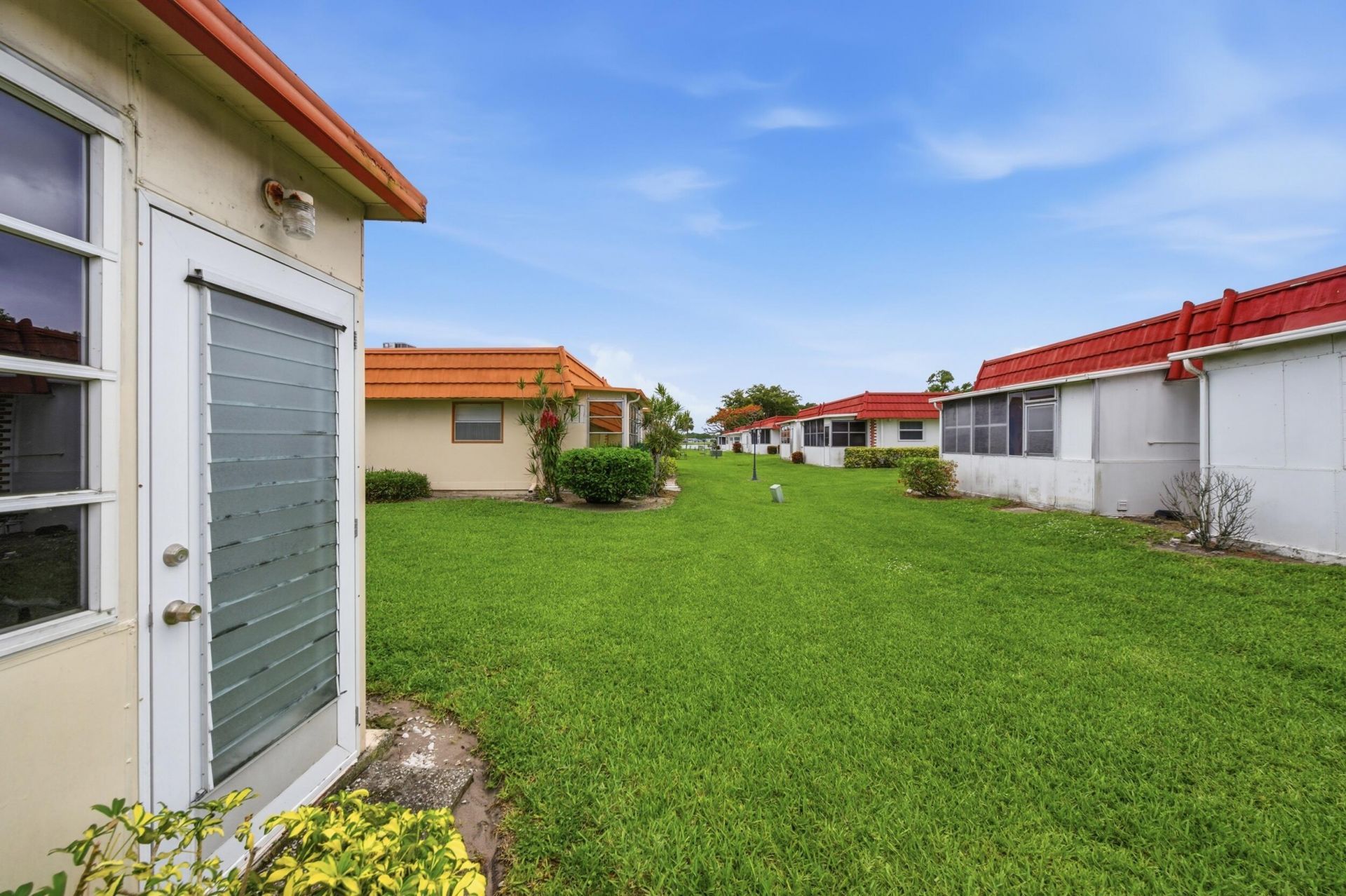 28 Seville 'b', Delray Beach, FL 33446 Photo