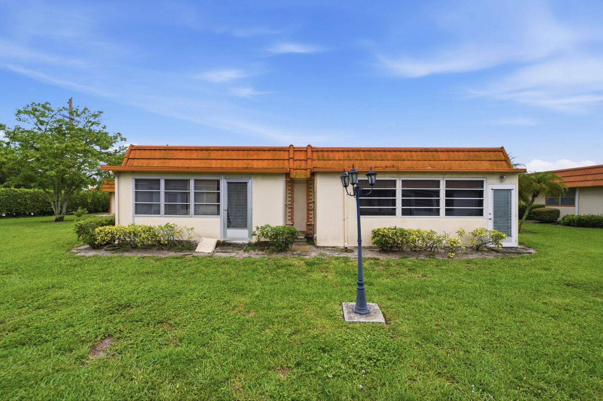 28 Seville 'b', Delray Beach, FL 33446 Photo