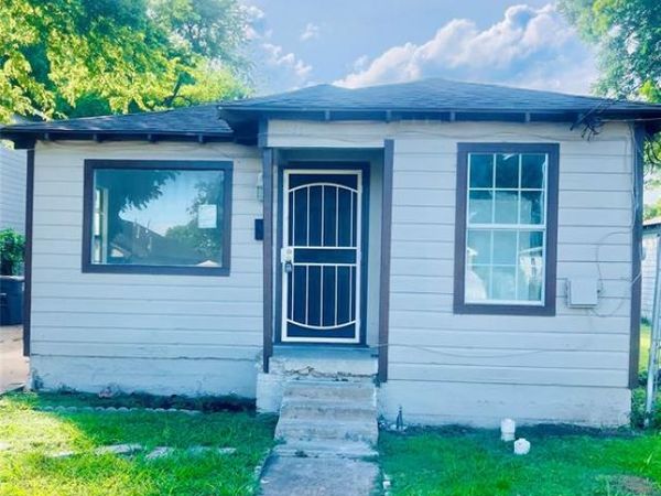 3529 Herrling Street, Dallas, TX 75210