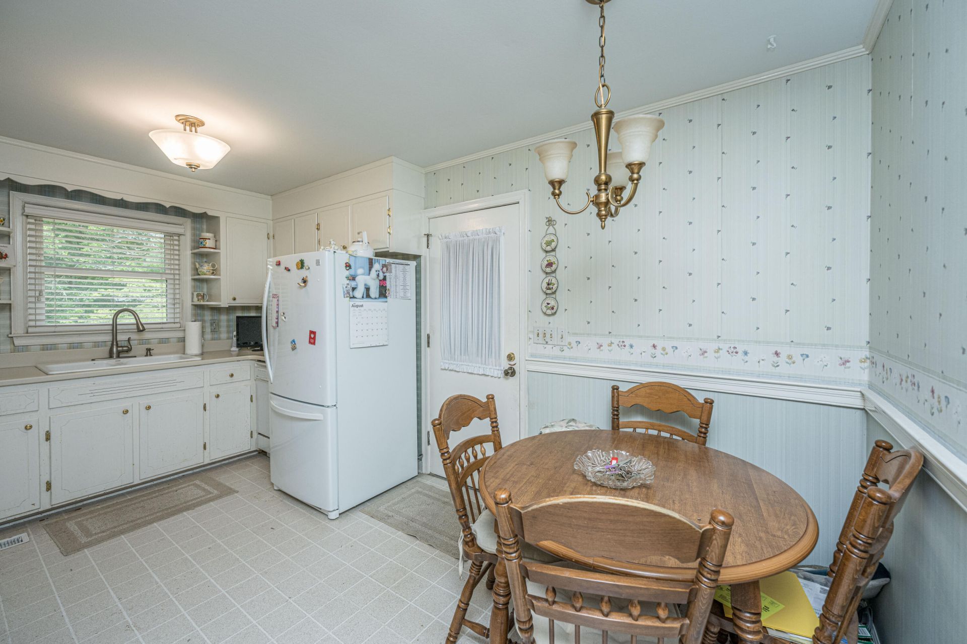 807 Bruce Street Photo 17