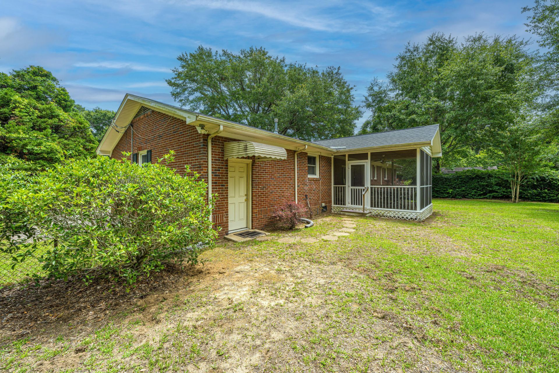 807 Bruce Street Photo 36