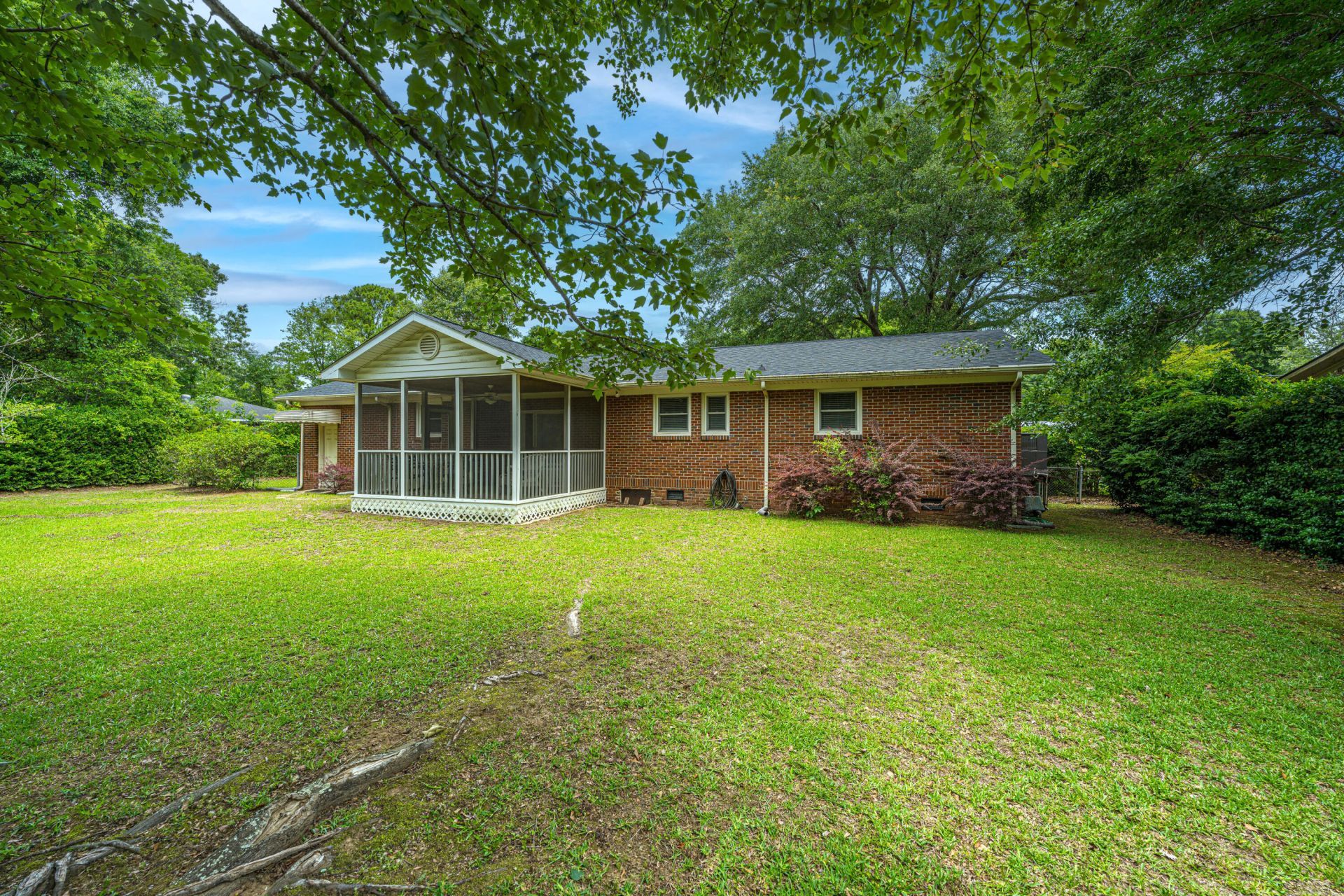 807 Bruce Street Photo 39