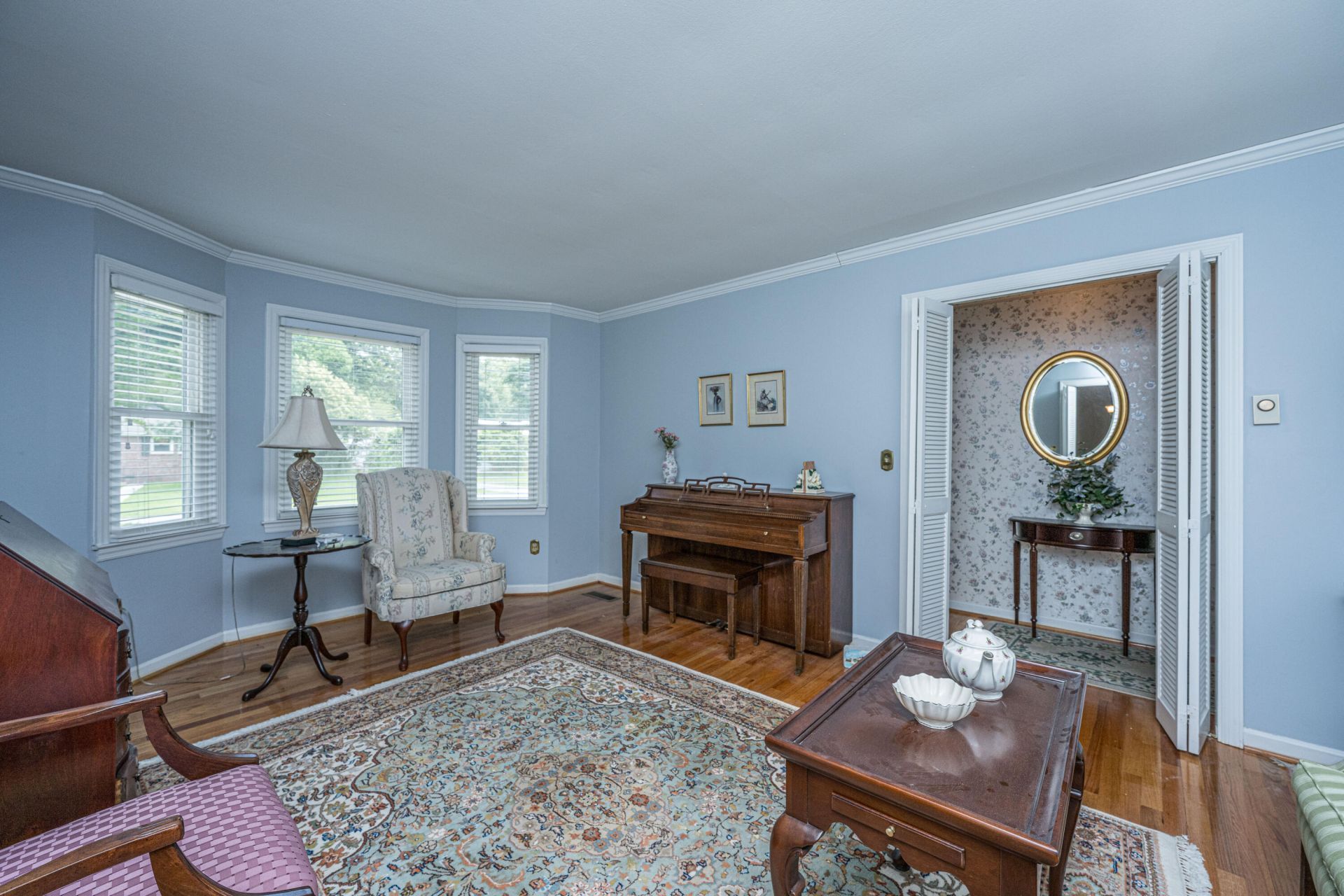 807 Bruce Street Photo 6