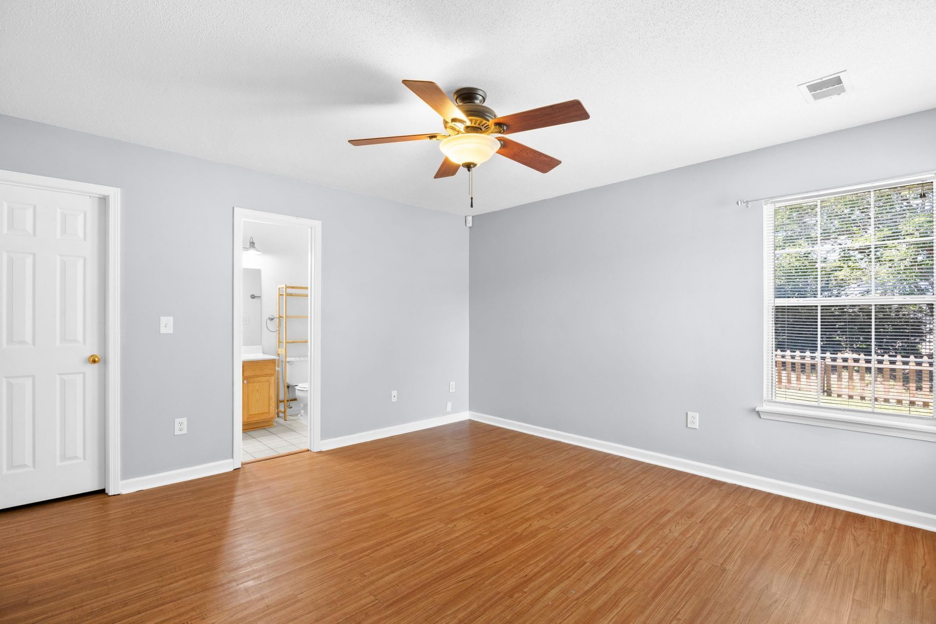 5019 Sandlake Ct.  Photo 11