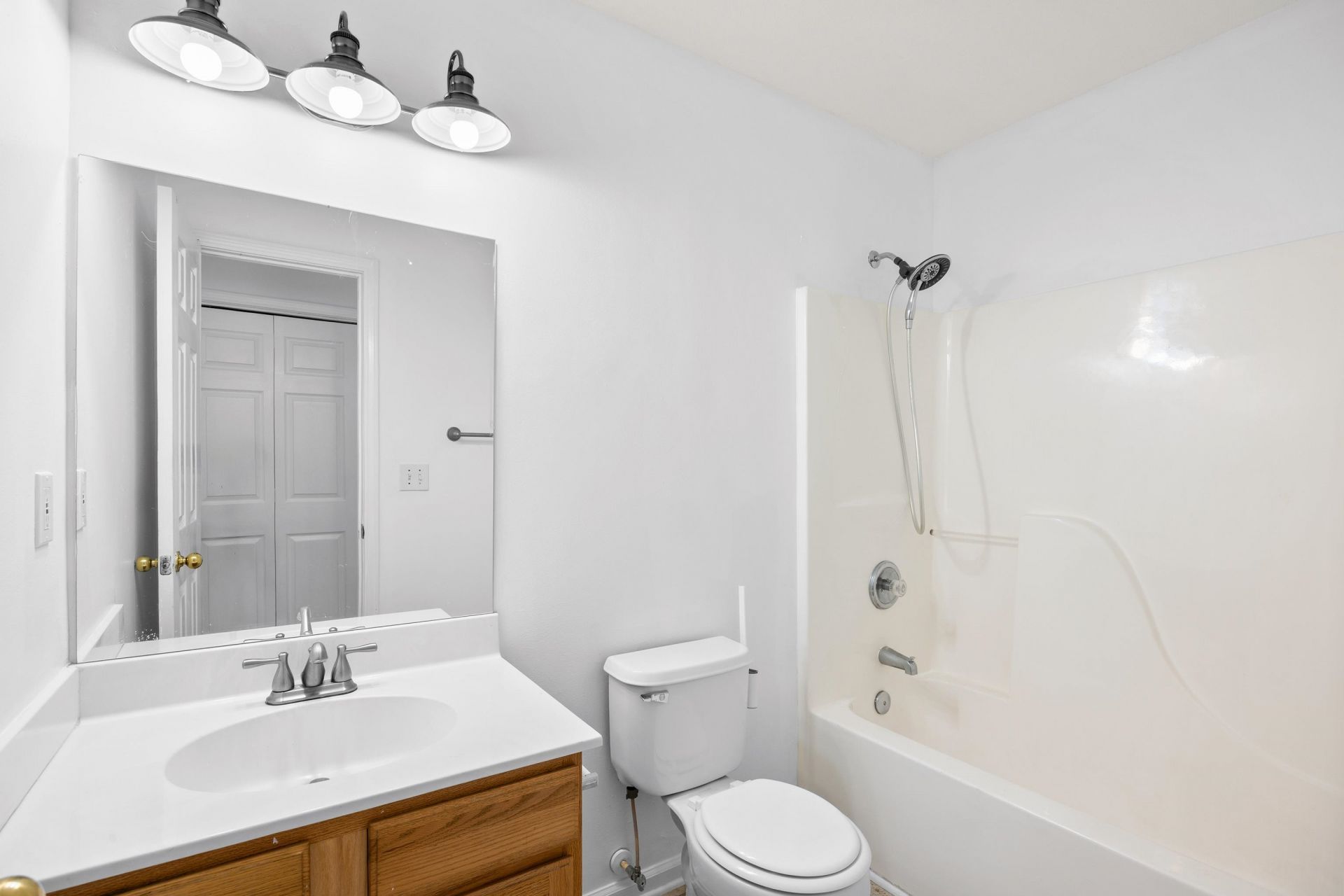 5019 Sandlake Ct.  Photo 16
