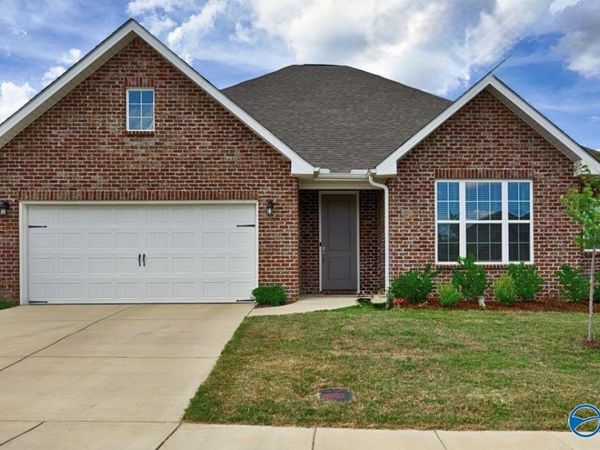2108 Big Leaf Drive, Huntsville, AL 35803