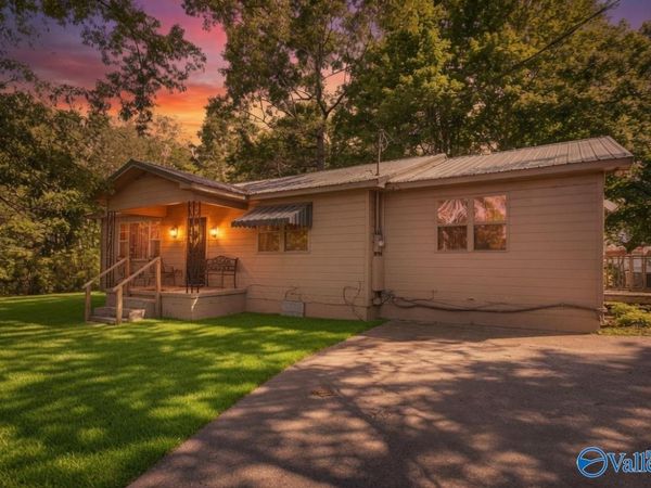 350 Ward Road, Hokes Bluff, AL 35903