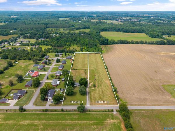 555 Opp Reynolds Road, Hazel Green, AL 35750