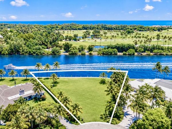 970 Orchid Lane, Gulf Stream, FL 33483