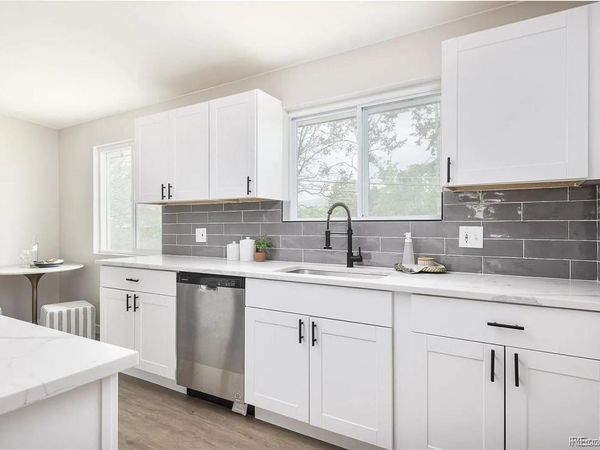 691 S Simms Street , Lakewood, CO 80228