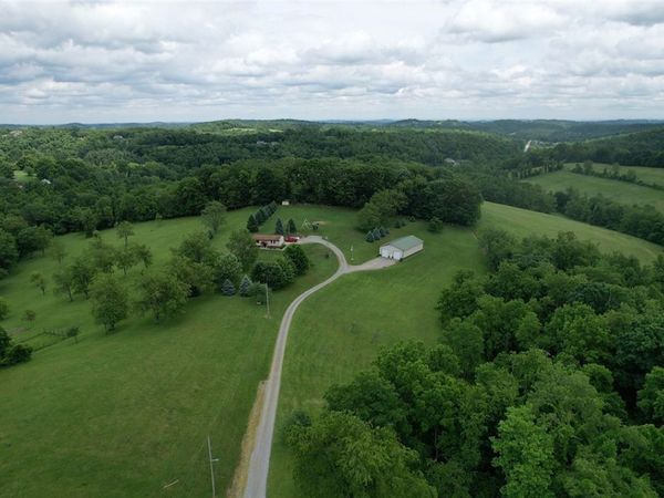 516 Chestnut Ridge Rd , Washinton, PA 15301