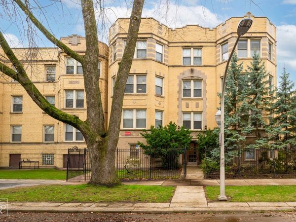 6312 N Artesian Avenue , Unit 1W, Chicago, IL 60659