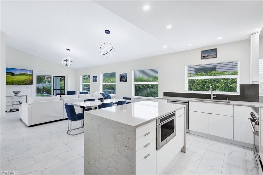 596 105th Ave N, Naples, FL 34108 Photo