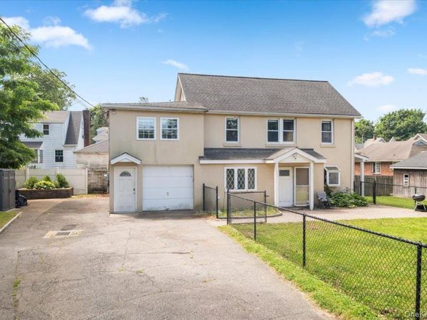 85 Bleloch Avenue , Peekskill, NY 10566