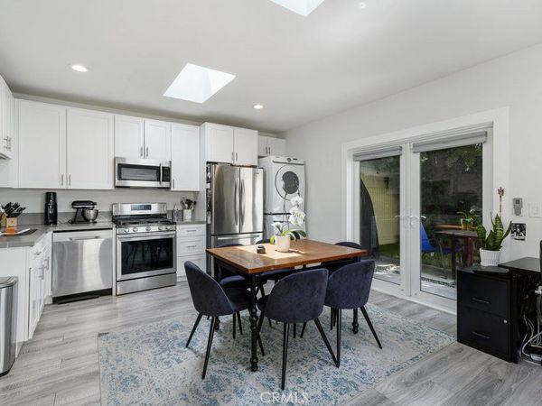 5614 Calhoun Avenue, Sherman Oaks, CA 91401