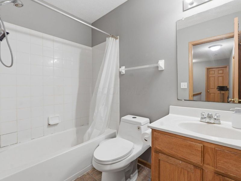 1316 Harold Stewart Parkway, Pataskala, OH 43062 Photo 18
