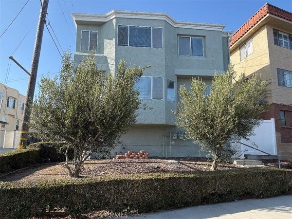 976 W Hamilton Avenue, Unit 3, San Pedro, CA 90731