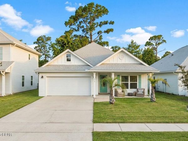 517 Cove Villa Street, Panama City Beach, FL 32407