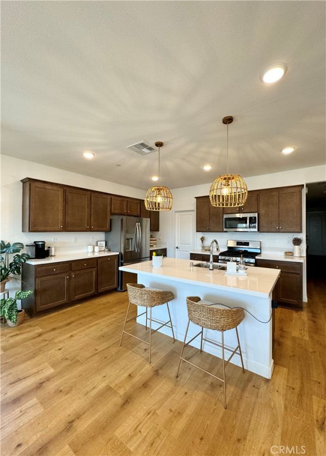 1593 Broadstream, Banning, CA 92220 Main Photo