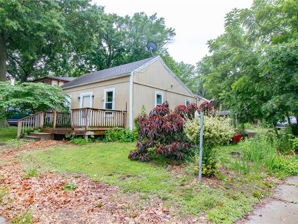 600 S Olive Street, Holden, MO 64040