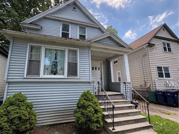 81 Kingston Place, Buffalo, NY 14210