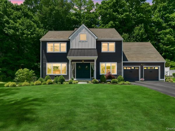 31 Ridge Road, Cortlandt Manor, NY 10567