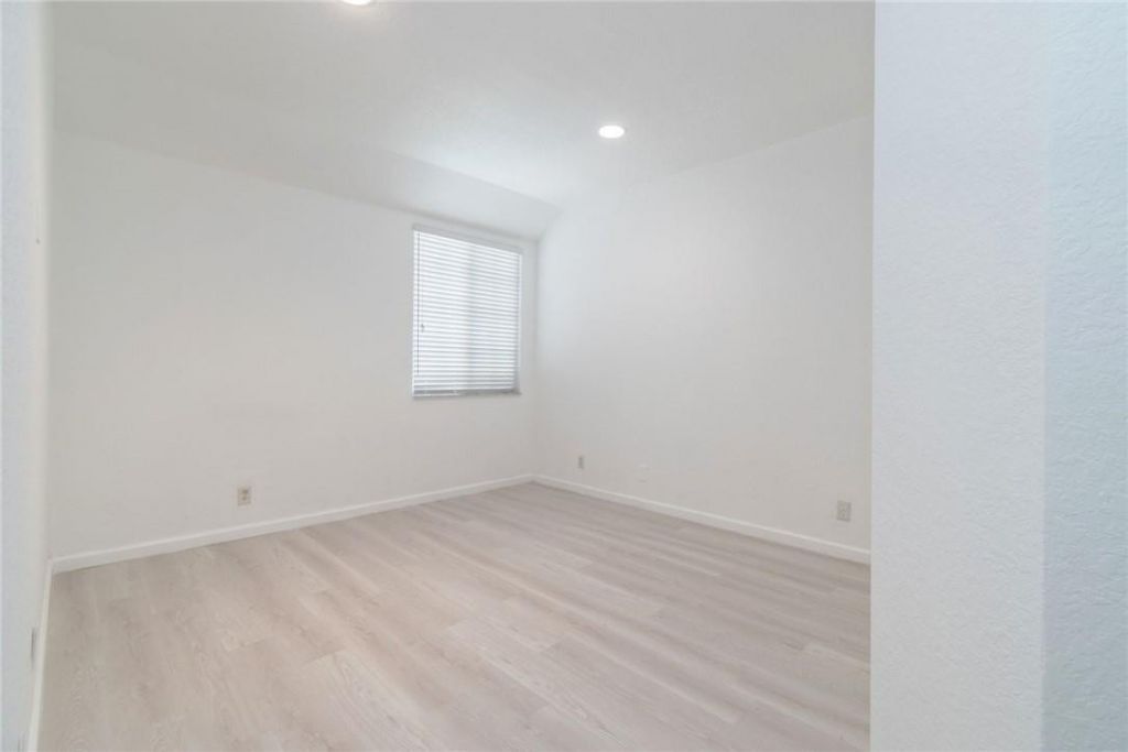 2692 Center Ct Drive, Unit 2-32, Weston, FL 33332 Photo
