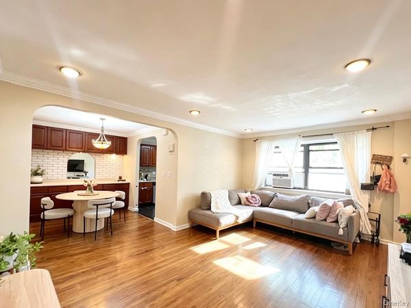 6968 137th Street , Unit 1B, Flushing, NY 11367