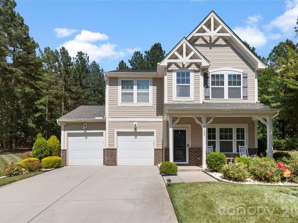 8122 Mossy Rock Road, Waxhaw, NC 28173