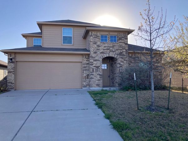 617 Donegal LN, Georgetown, TX 78626