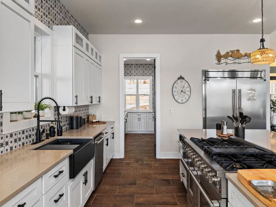 Property Image 17
