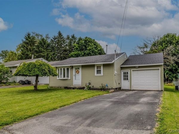 605 Webber Drive , Chittenango, NY 13037
