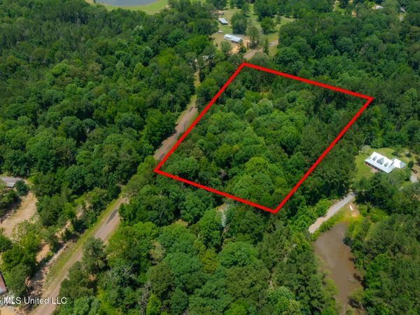 2008 Gallatin Road, Crystal Springs, MS 39059