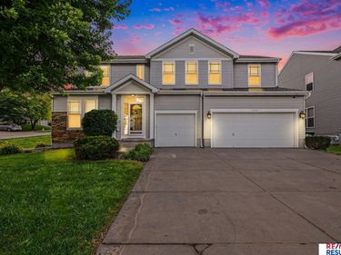 2902 N 169th Street, Omaha, NE 68116