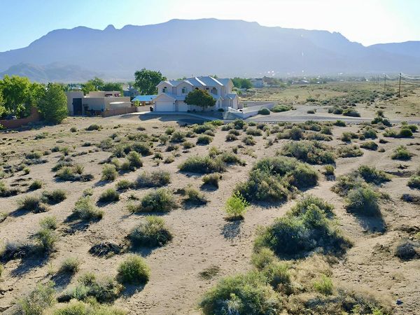 9227 Alameda Boulevard NE, Albuquerque, NM 87122