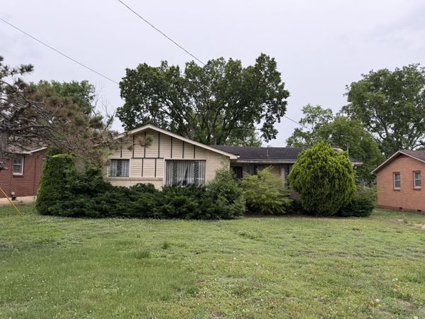 3819 Crouch Dr, Nashville, TN 37207