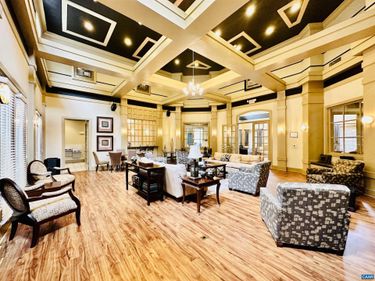 235 YELLOWSTONE DR , Unit 102, Charlottesville, VA 22903