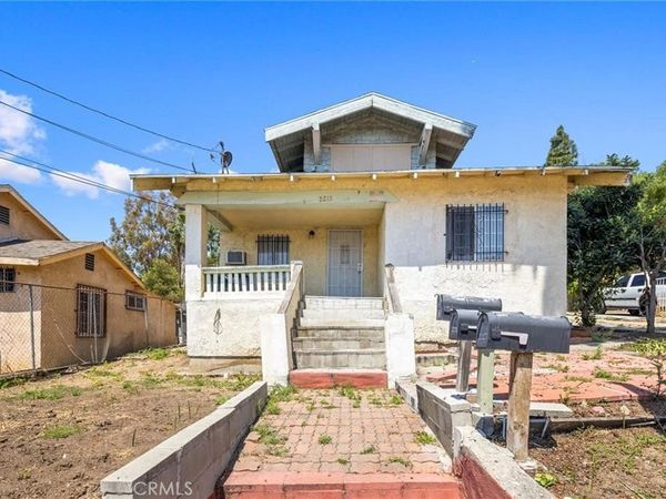 2215 Parkside Avenue, Los Angeles, CA 90031