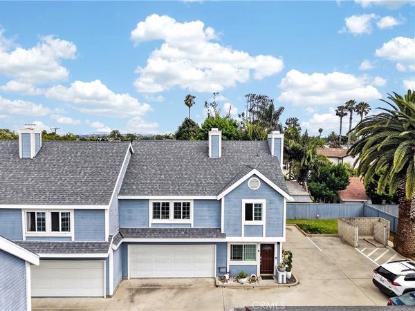 133 Cecil Place, Unit D, Costa Mesa, CA 92627