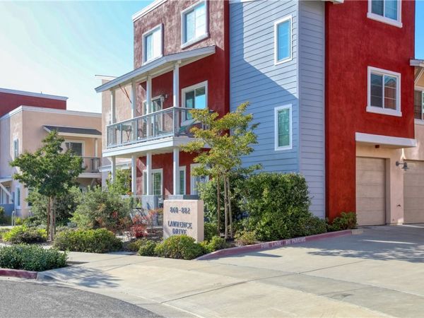 864 Lawrence, San Luis Obispo, CA 93401