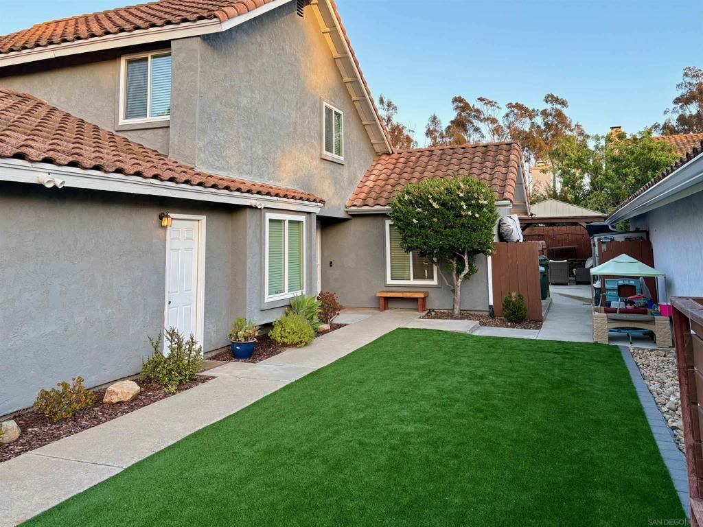 729 Cleveland Avenue, Escondido, CA 92026 Main Photo