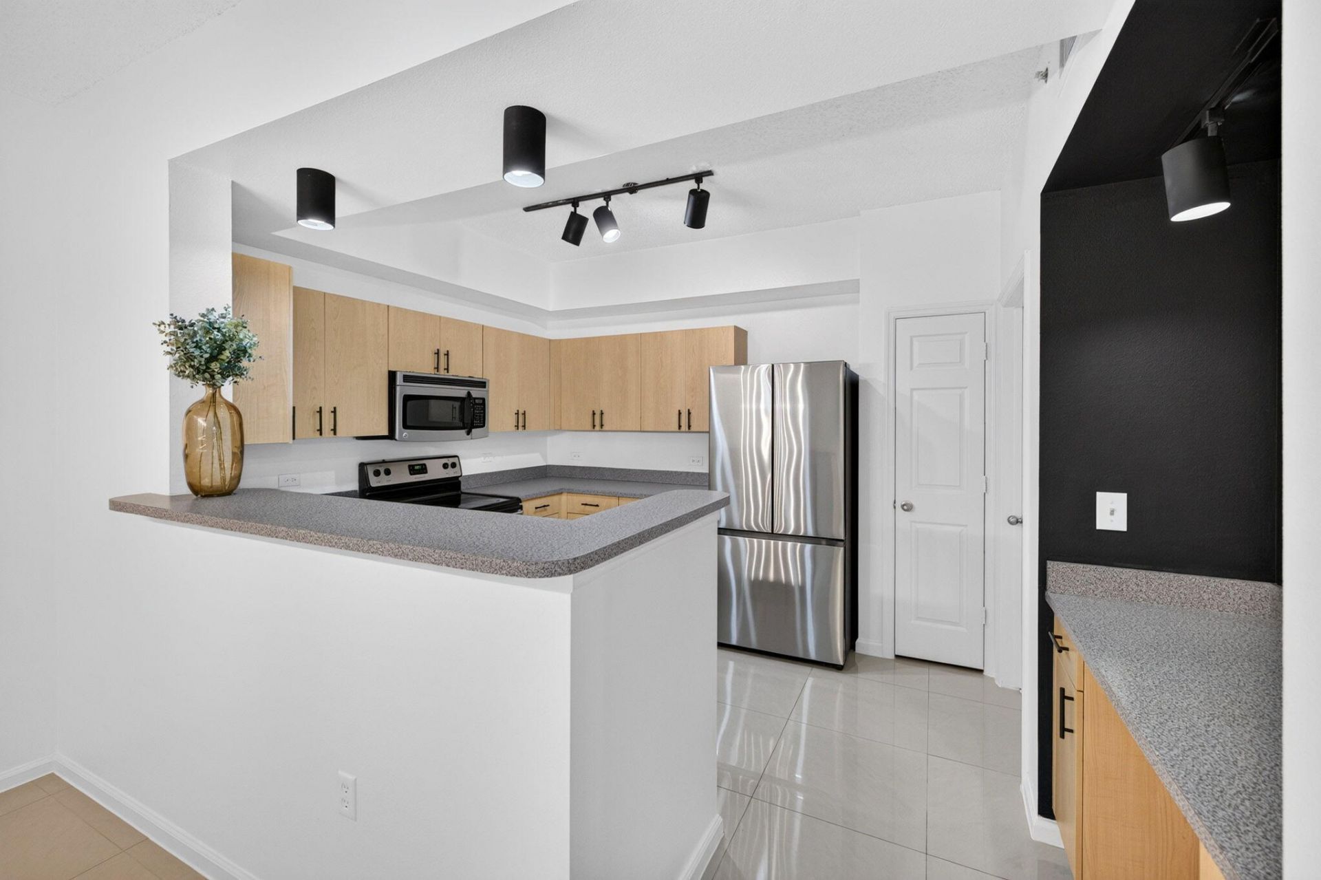 533 NE 3rd Avenue, Unit 125, Fort Lauderdale, FL 33301 Photo