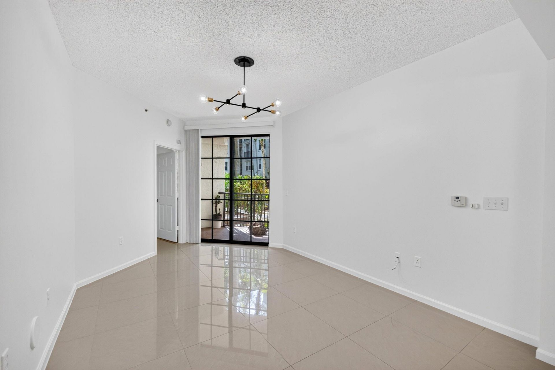 533 NE 3rd Avenue, Unit 125, Fort Lauderdale, FL 33301 Photo