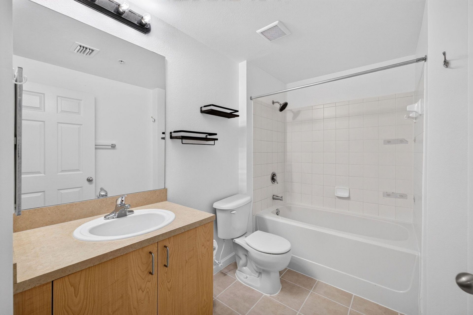 533 NE 3rd Avenue, Unit 125, Fort Lauderdale, FL 33301 Photo