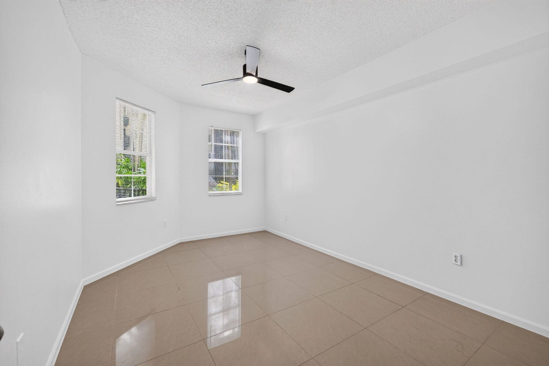 533 NE 3rd Avenue, Unit 125, Fort Lauderdale, FL 33301 Photo